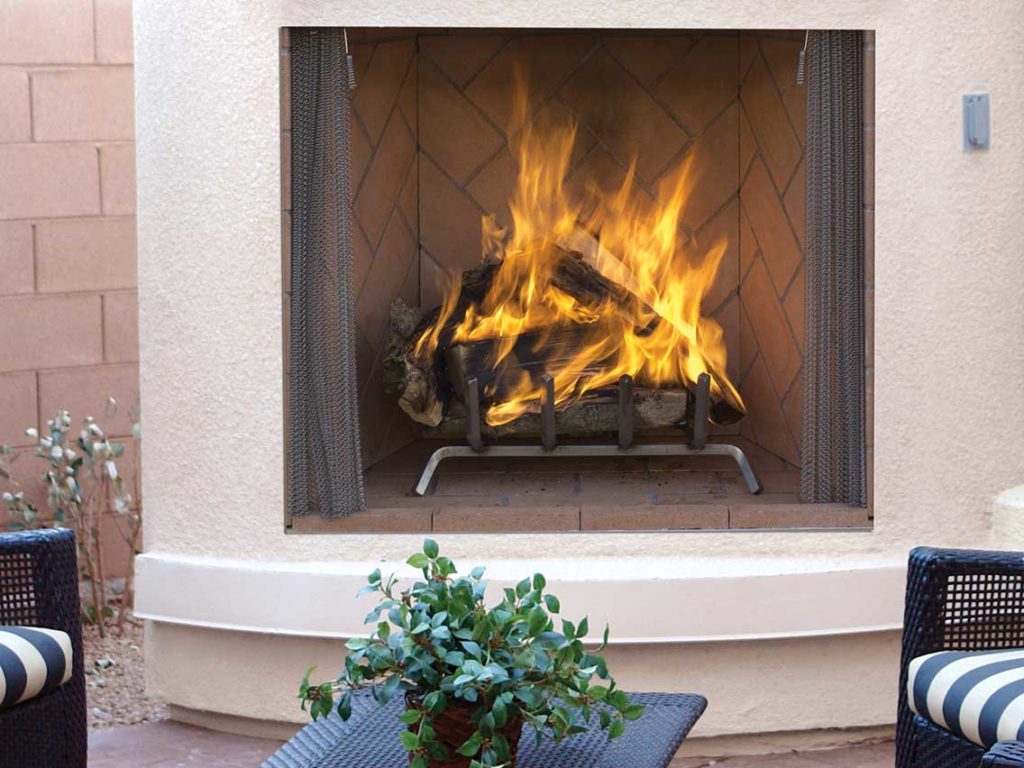 Superior: WRE6036 Outdoor Fireplace