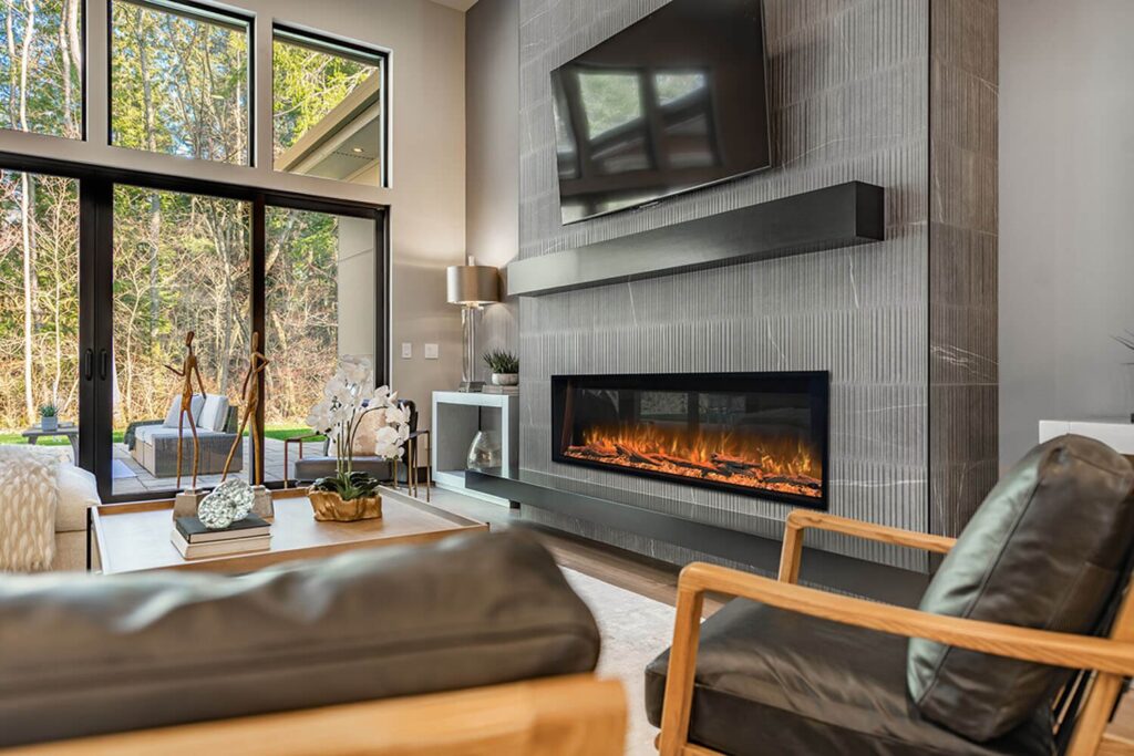 The Modern Flames: Landscape Pro Slim 44